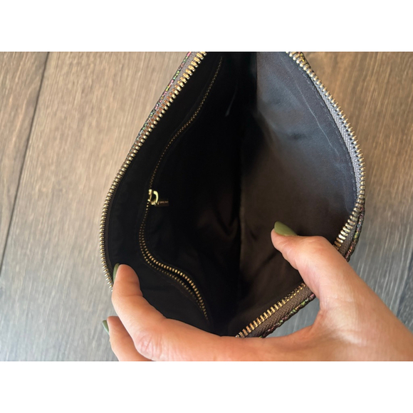 Kendra Scott Metallic Woven Wristlet Detachable Strap Purse Dark Iridescent OS - Picture 11 of 15